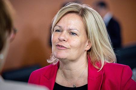 Innenministerin Nancy Faeser (SPD) will die Versäumnisse bei modernen Warnsystemen in der Republik wieder aufholen.