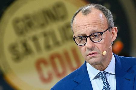 Der CDU-Vorsitzende Friedrich Merz steht wegen seiner Äußerungen zu Migrantenfamilien in der Kritik.