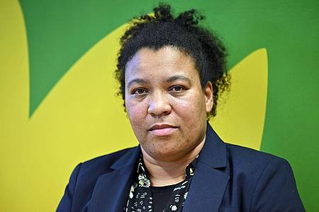 Arbeitete bisher als Polizeihauptkommissarin und gehört den Grünen nach eigenen Angaben seit 2021 an: Doreen Denstädt.