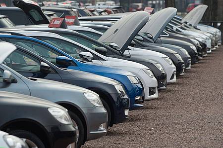 Der Bundesgerichtshof (BGH) hat ein Urteil zu Betrügereien beim Gebrauchtwagen-Kauf gefällt und damit Käufern den Rücken gestärkt.