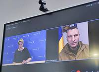 Ein von der Senatskanzlei in Berlin zur Verfügung gestelltes Foto zeigt das Fake Videotelefonat zwischen einem vorgeblichen Vitali Klitschko mit Berlins Regierender Bürgermeisterin Franziska Giffey (SPD).