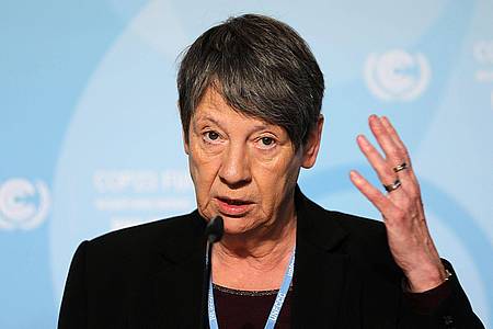 Nach Ansicht der früheren Bundesumweltministerin Barbara Hendricks hatten wirtschaftliche Fragen während ihrer Amtszeit oft mehr Gewicht als der Klimaschutz.